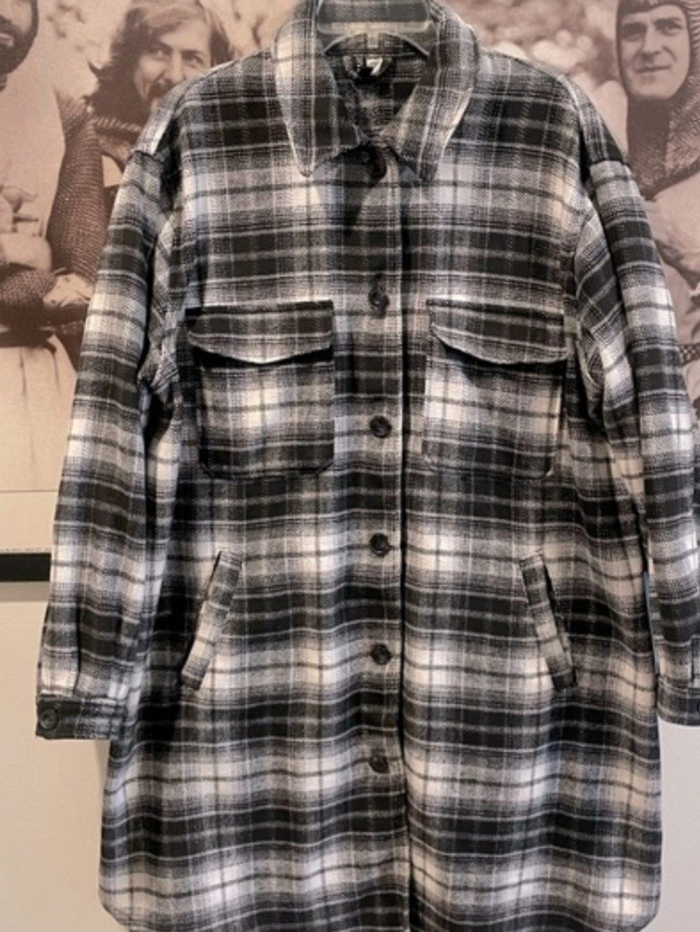 H&M Divided Plaid Shacket oversized long fit Large